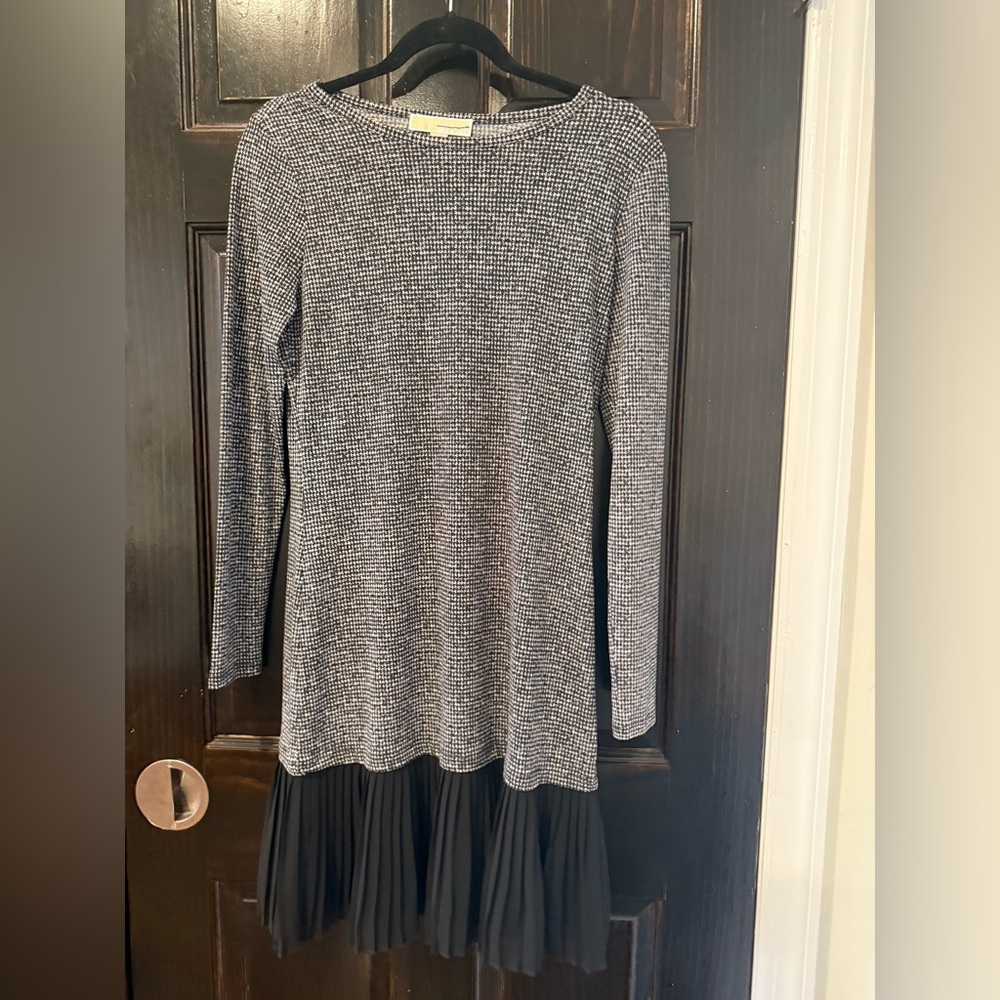 Michael Kors Black and Gray Long Sleeve Dress
